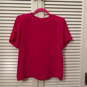 VINTAGE 1990s NORDSTROM SILK HOT PINK S/S CREWNECK BLOUSE. SIZE 2P. EUC